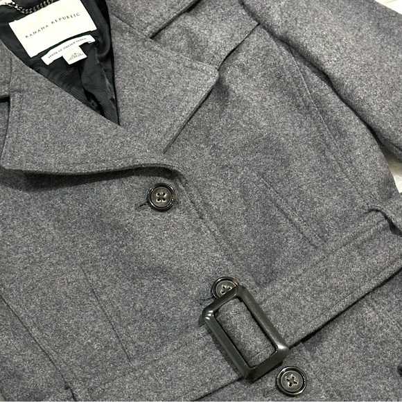 Banana Republic Grey Belted Wool Blend Pea Coat - Picture 6 of 14